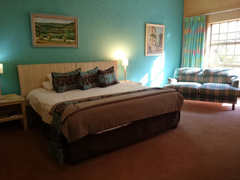 Hornbill Lodge Magaliesburg Kamer foto